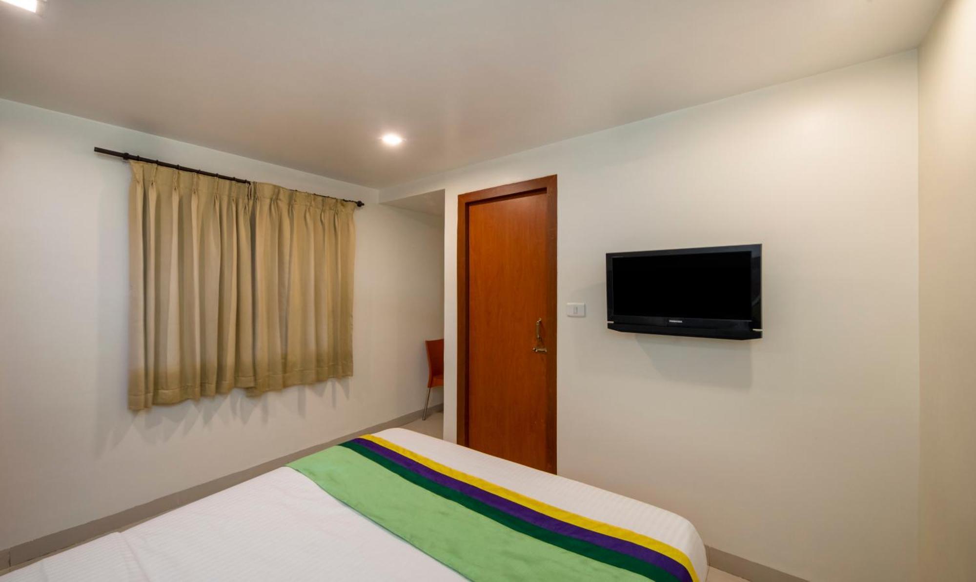 Treebo Sam Residency Hotel Coimbatore Bagian luar foto