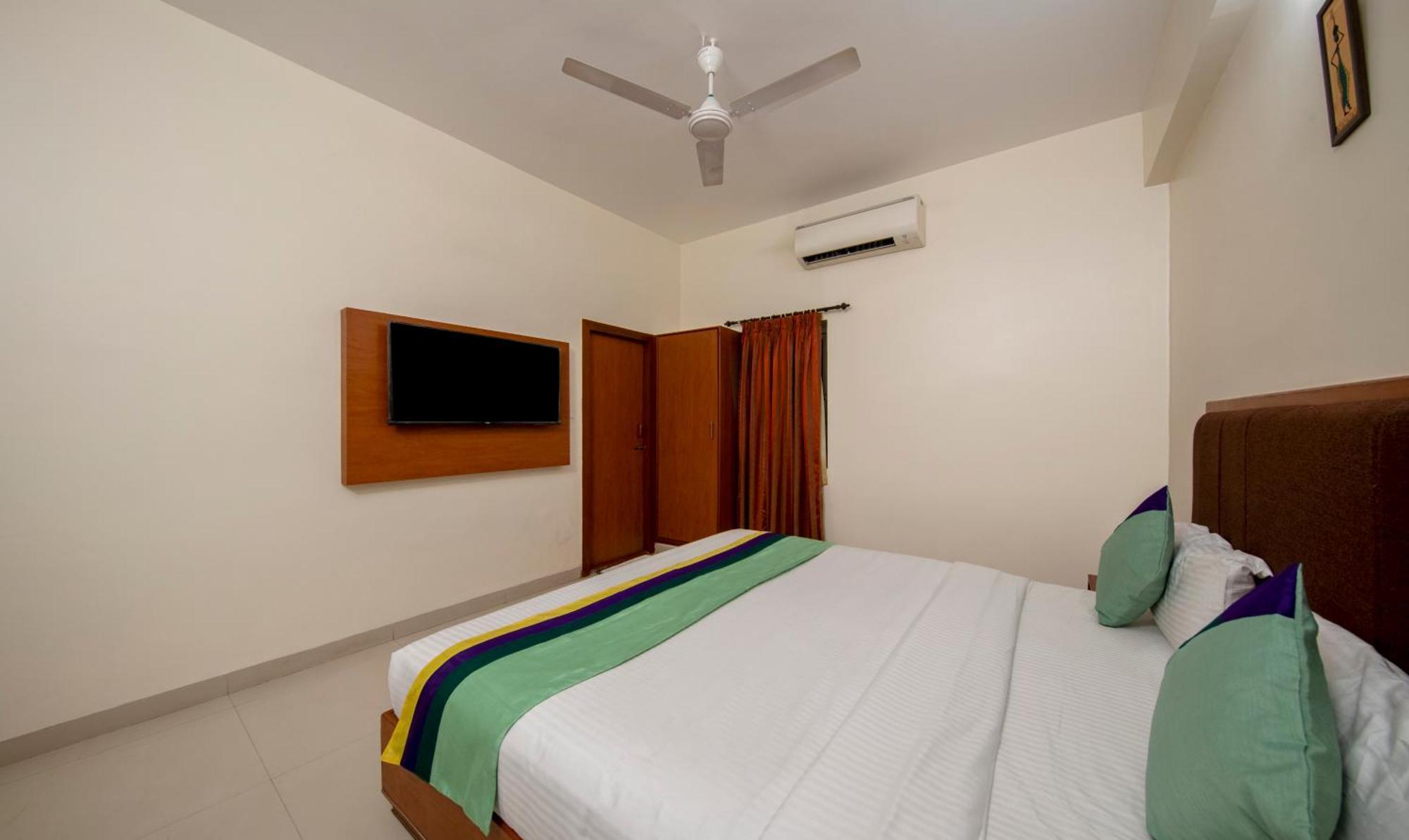 Treebo Sam Residency Hotel Coimbatore Bagian luar foto