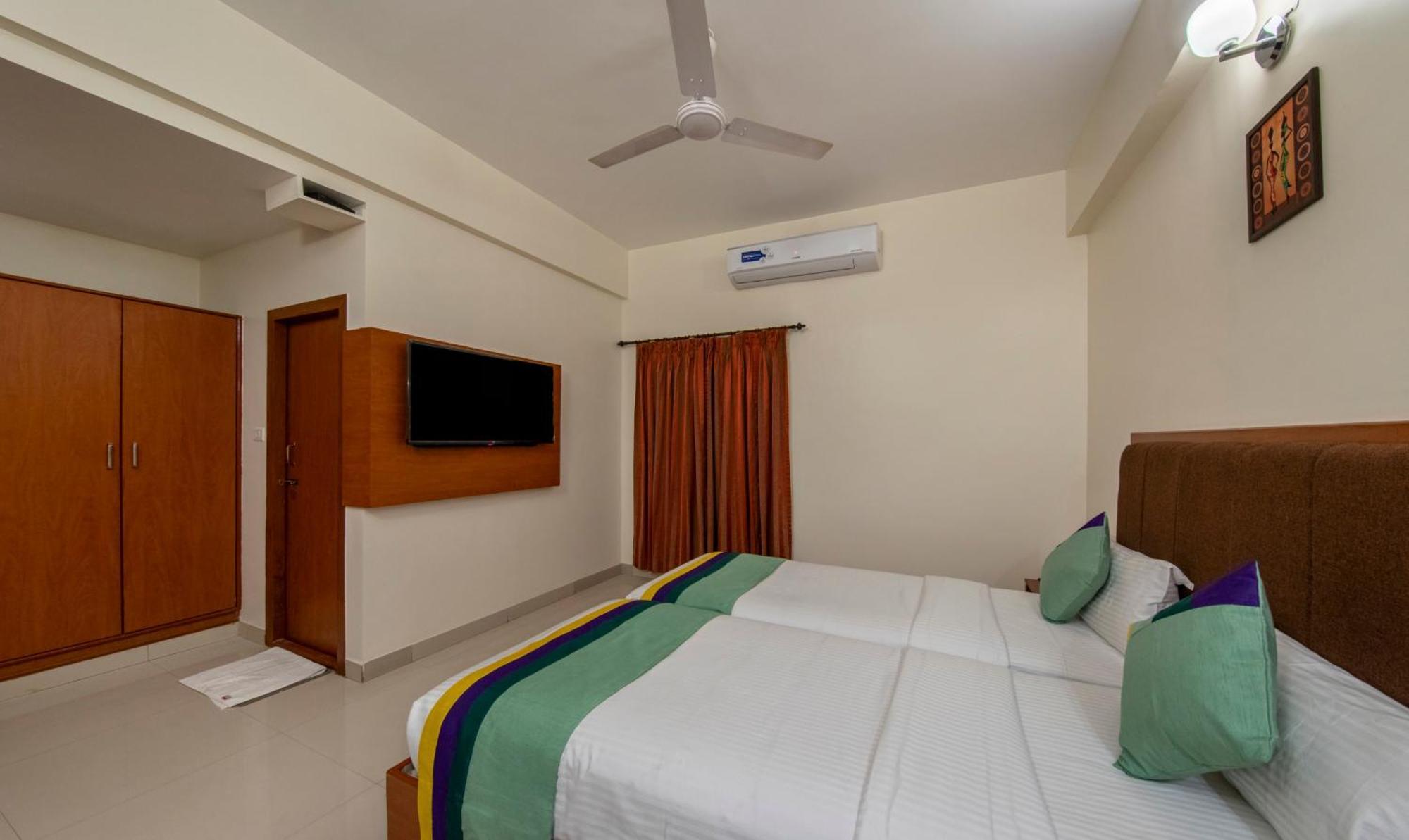 Treebo Sam Residency Hotel Coimbatore Bagian luar foto