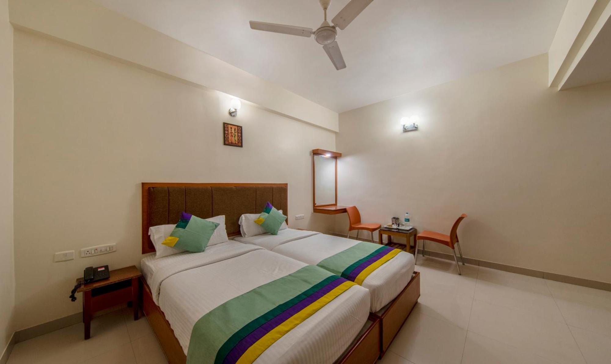 Treebo Sam Residency Hotel Coimbatore Bagian luar foto