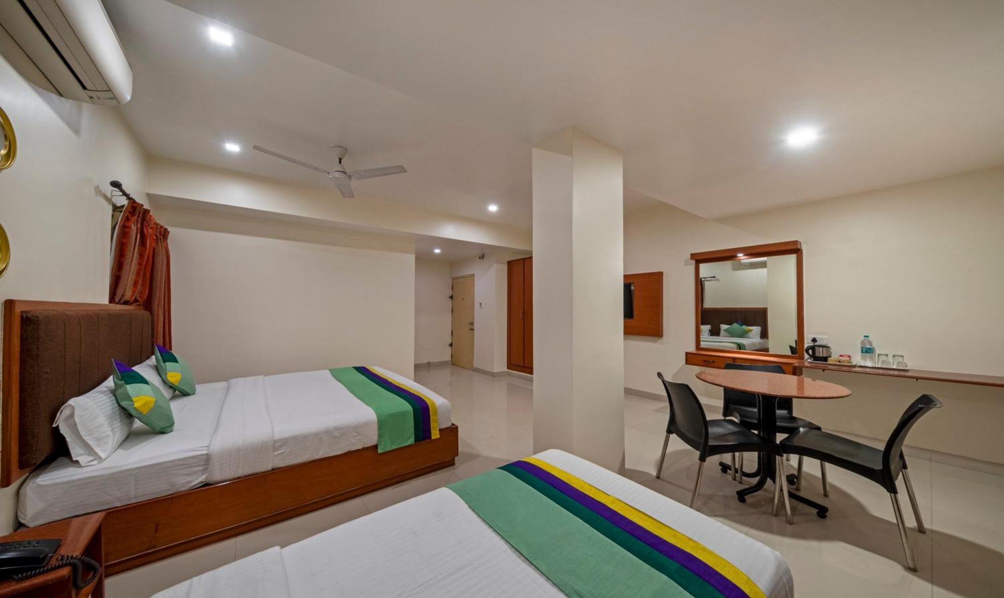 Treebo Sam Residency Hotel Coimbatore Bagian luar foto