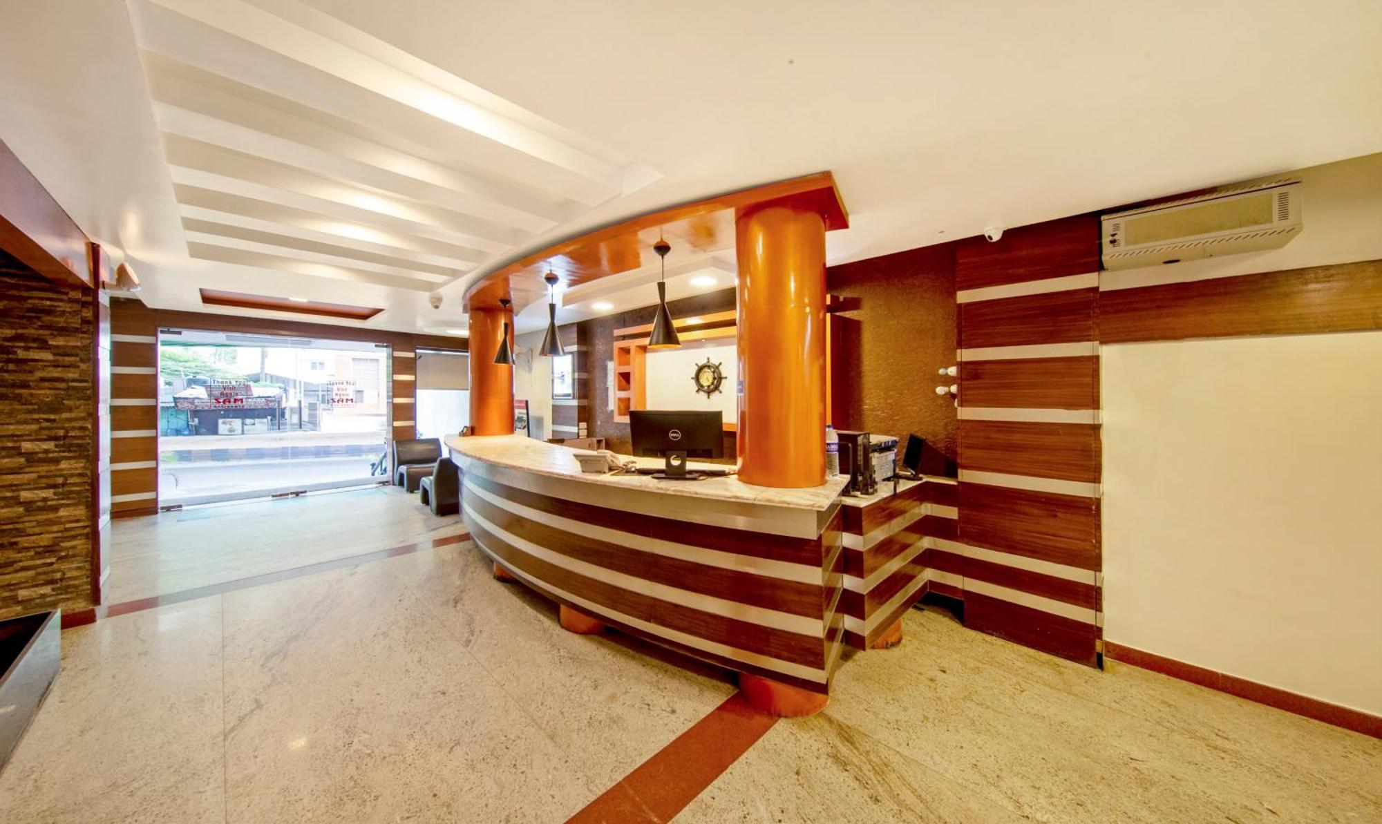 Treebo Sam Residency Hotel Coimbatore Bagian luar foto