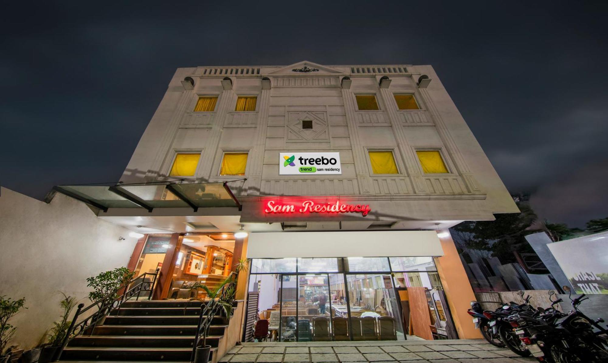 Treebo Sam Residency Hotel Coimbatore Bagian luar foto